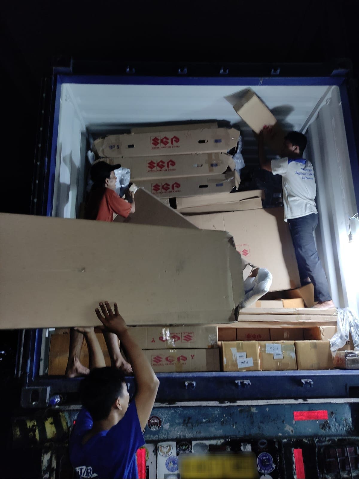 Export container shipment 2